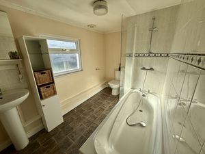 Photo 19- click for photo gallery